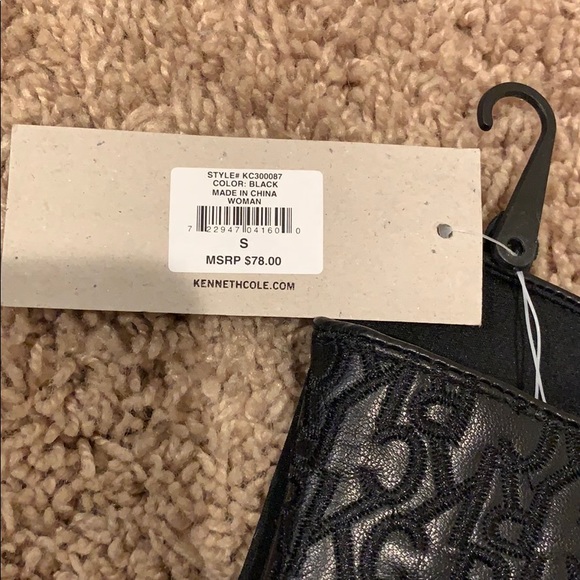 Kenneth Cole - Picture 4 of 4